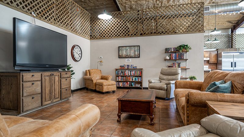 ac livingroom area-min_600wx450h ac livingroom area-min_600wx450h